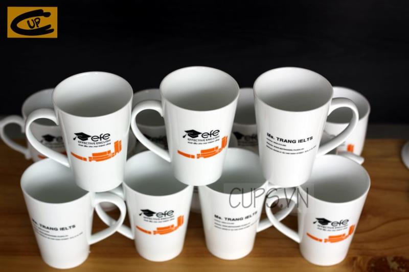 Custom White ceramic mug as a gift to increase your identify brand