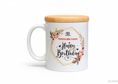 Ly sứ nắp gỗ cao cấp dùng làm quà tặng thương hiệu