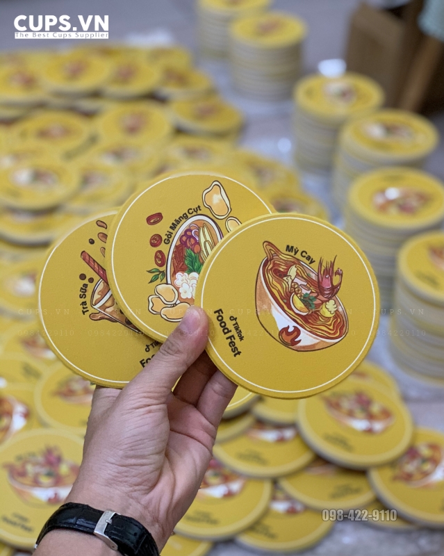 Lót ly gốm sứ in logo cho Tiktok food cực bắt mắt