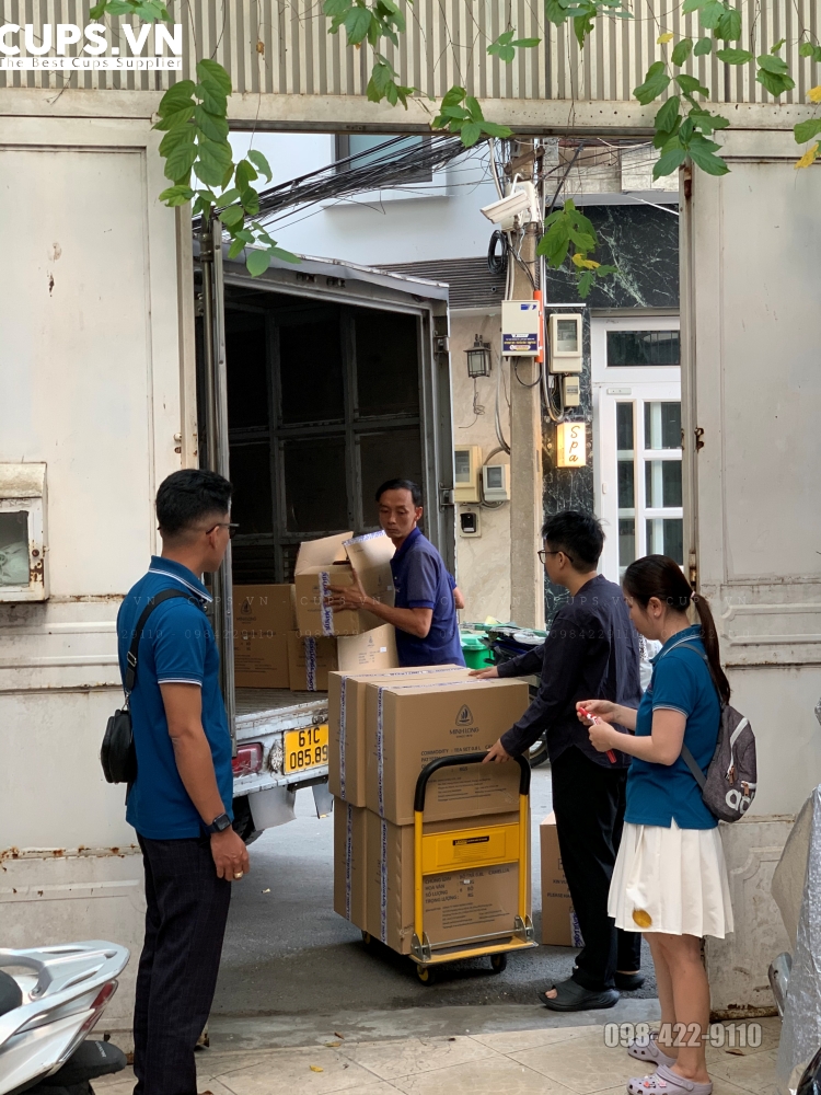 VINACUP personalized ceramic mugs for employee gifting