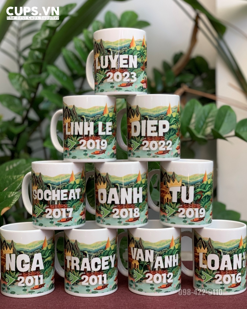 Cận cảnh ly sứ cá nhân hóa